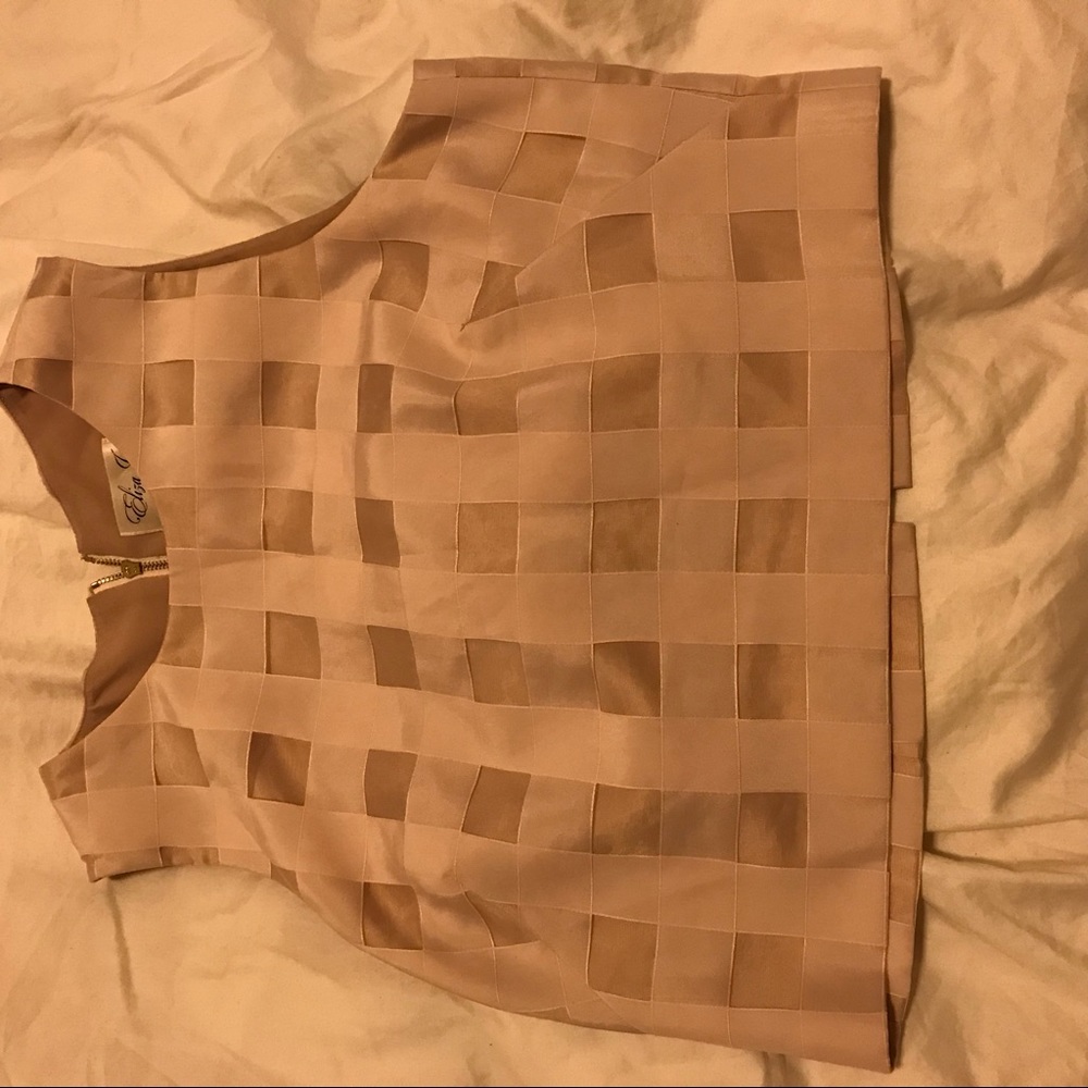 Eliza J crop top. Size 6. High quality. NWOT.